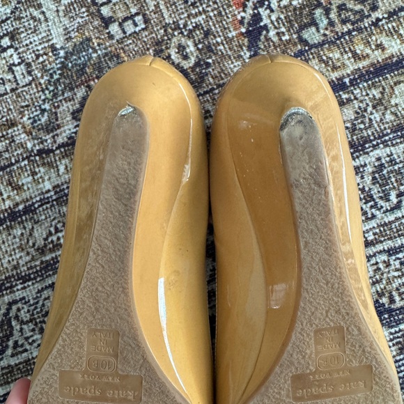 Kate Spade patent leather heels - Picture 2 of 5